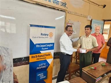Distribution of Navneet Question Paper Book sets
