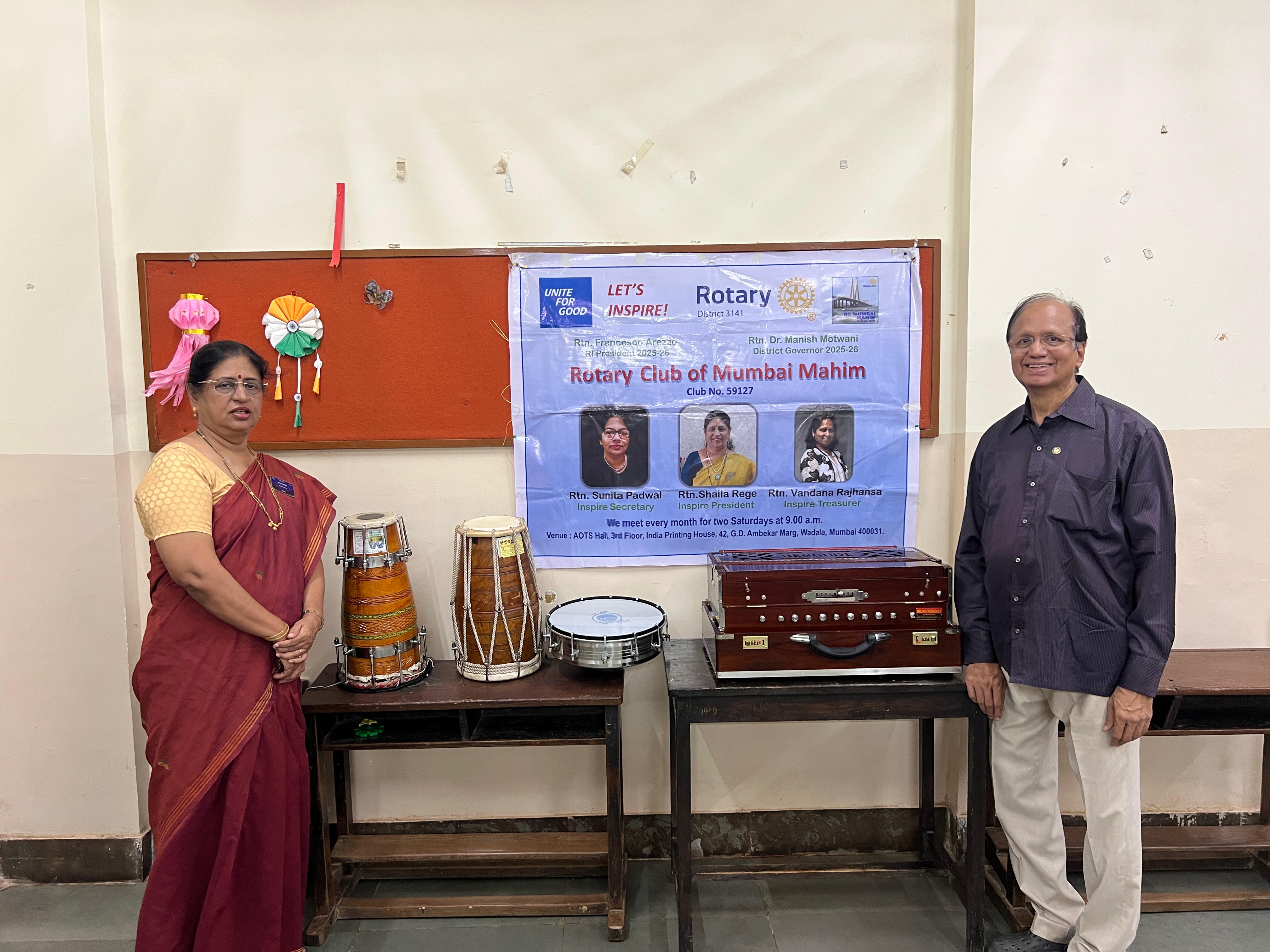 Donation musical instruments to Divyang children
