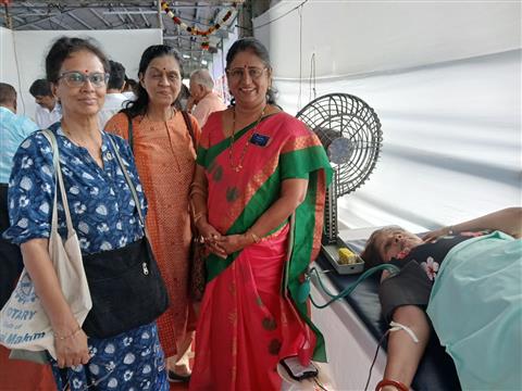 Blood Donation Drive at Dadar Station