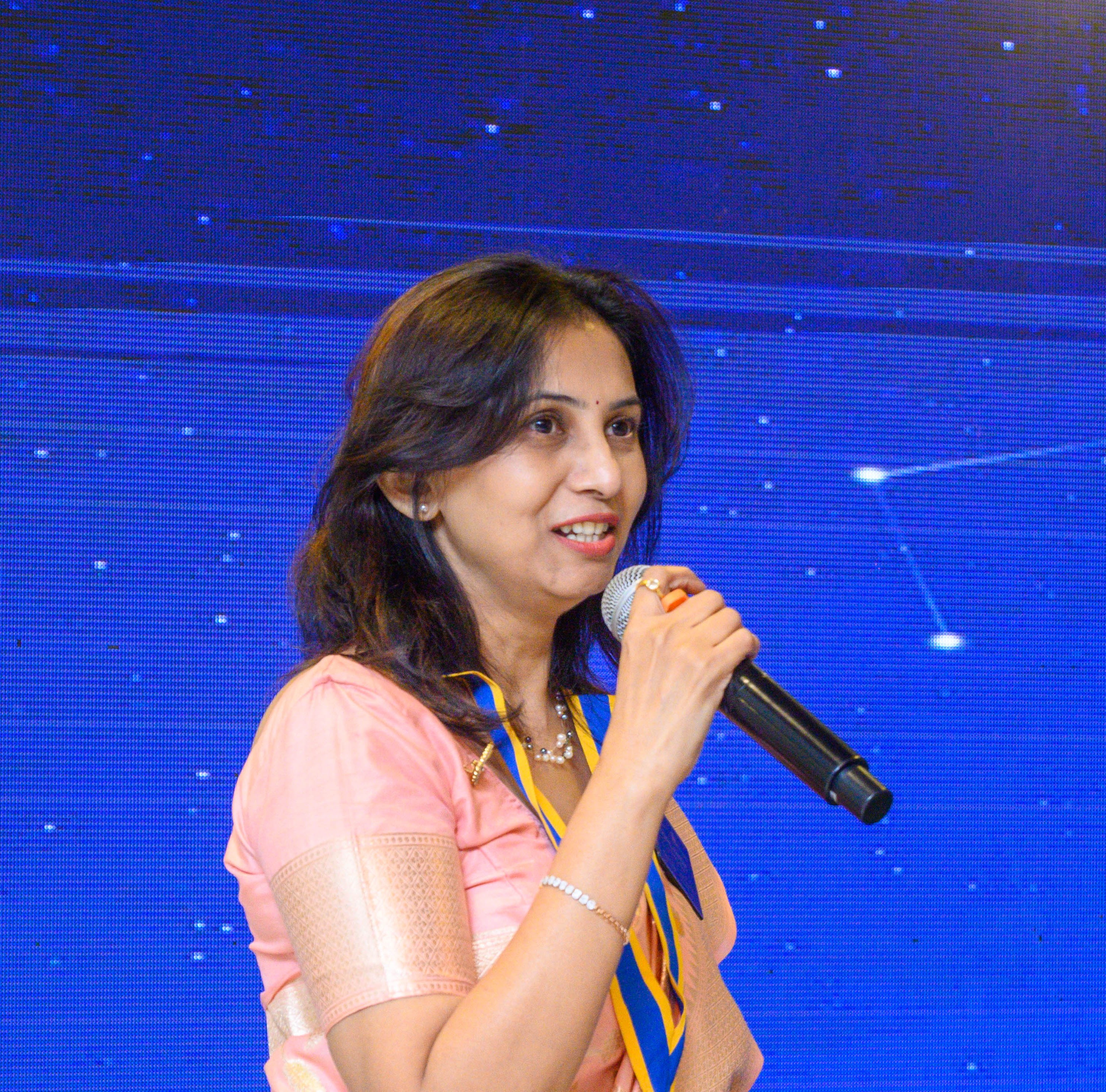 Dr Sonal Bangde